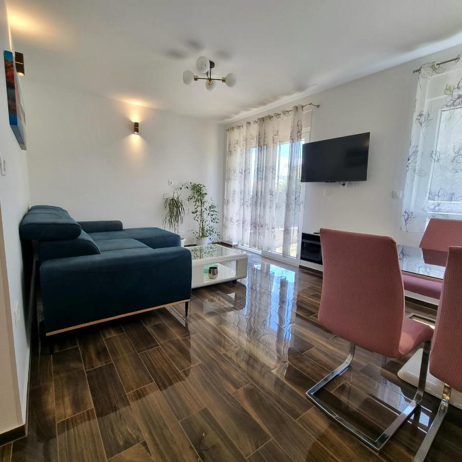 Apartments Happiness Trogir Eksteriør billede