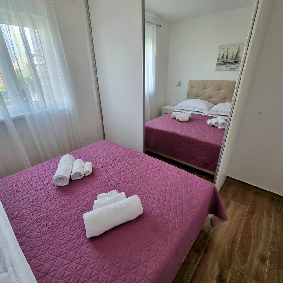 Apartments Happiness Trogir Eksteriør billede