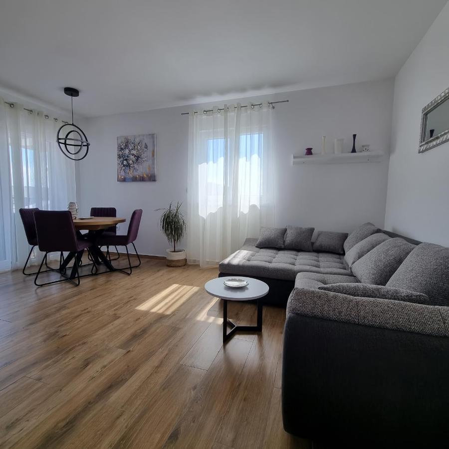 Apartments Happiness Trogir Eksteriør billede